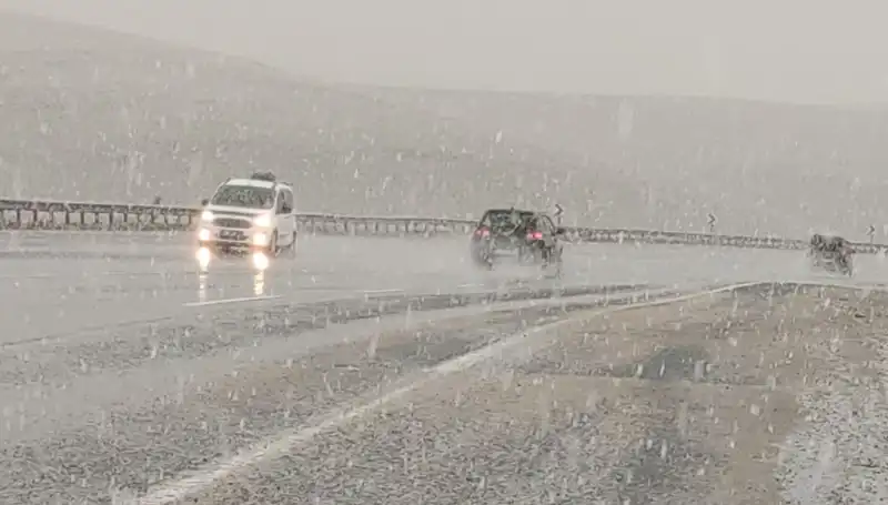 Nisan Ayında Baharın Yerini Kar Sürprizi Alabilir mi?