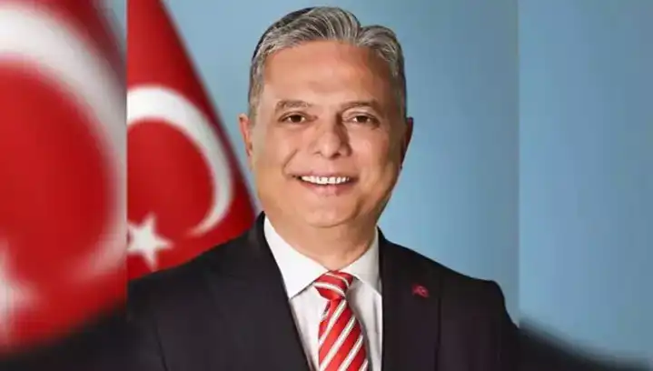 CHP Genel Başkan Adayı Ümit Uysal: Kimdir, Geçmişi ve Vizyonu Nedir?