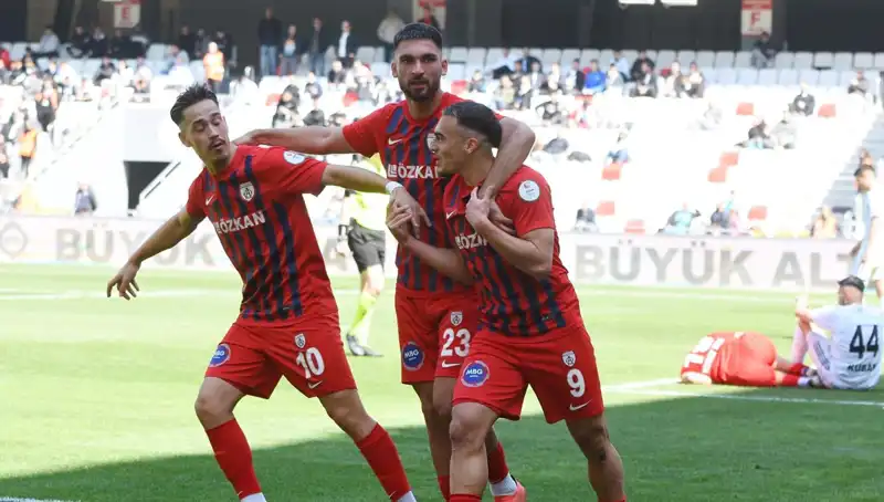Altınordu'da Gidenler Az, Gelenler Yok: Takım Ne Olacak?