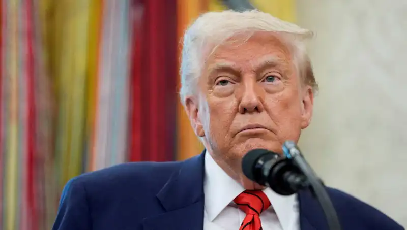 Trump’ın G7 Zirvesinden Ani Ayrılışı ve Beyaz Saray’daki Gizemli Toplantı
