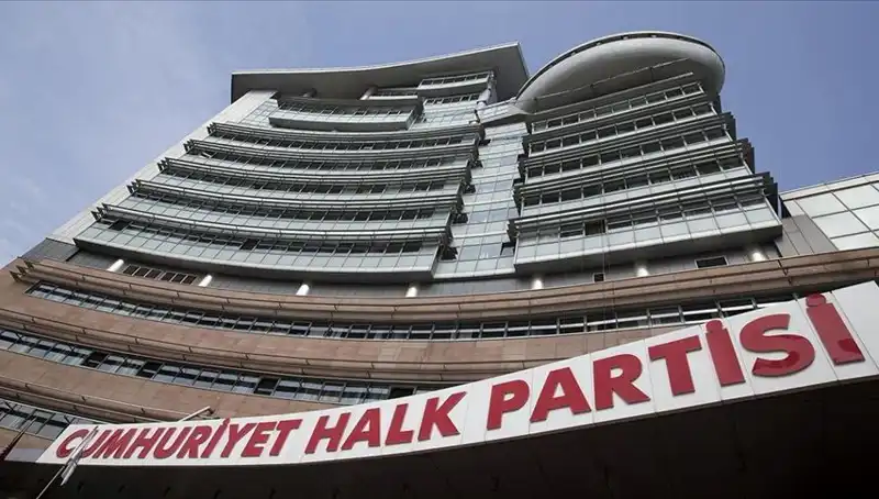 CHP Olağanüstü Kurultayı: Yeni Dönem Başlıyor Mu?