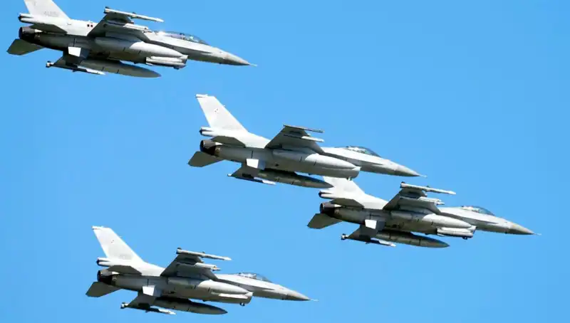 ABD’nin F-16 Planı: Ukraynalı Pilotlar 310 Milyon Dolara Eğitiliyor