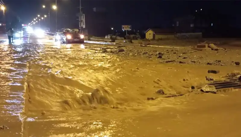 Konya ve Ankara'yı Vuran Sel Felaketi: Can ve Mal Kaybı Artıyor