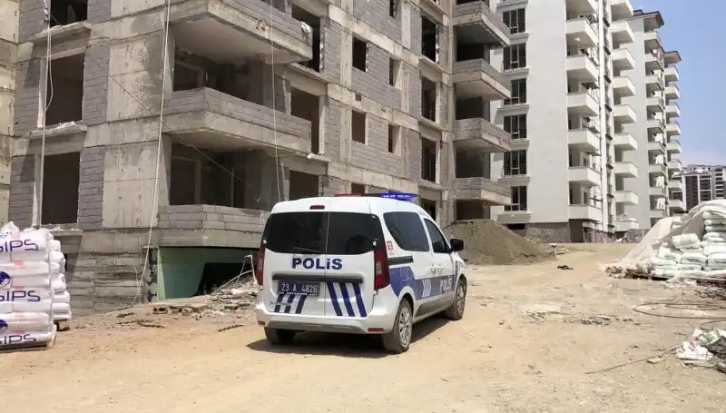 İnşaat Şantiyesinde Herkesin Yüreklerini Dağlayan Olay Gerçekleşti