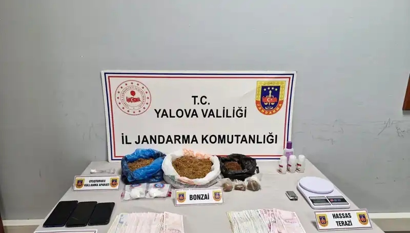 Yalova'da Uyuşturucu Operasyonu: İki Kişi Yakalandı, Şok Edici Detaylar Ortaya Çıktı!