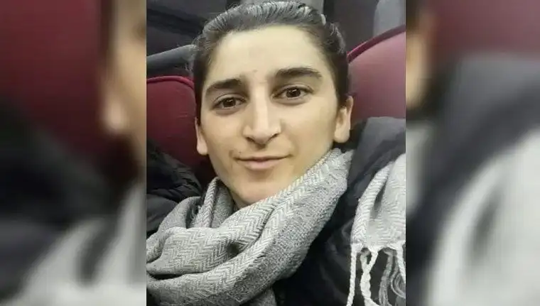 Kaybolan Genç Kızın Gizemi: Ağaca Asılı Bulundu!
