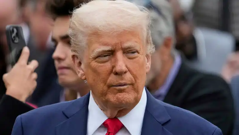 Trump, Çin İle Ticarette Tarihi Değişikliği Duyurdu: Vergiler Düşüyor!