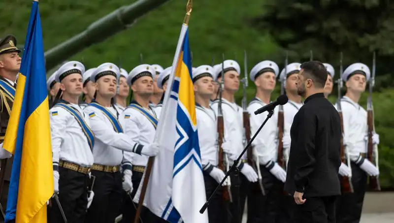 Bağımsızlık Günü'nde Zelensky'den Çarpıcı Mektuplar: Kim Ne Dedi?