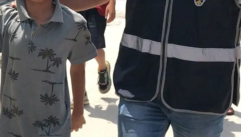 Türkiye'de 612 Bin Çocuk Suç Mağduru Oluyor: Nedenleri ve Çözüm Önerileri