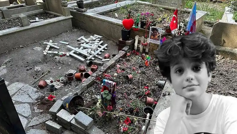 Mattia Ahmet Minguzzi'nin Mezarı: Korkunç Saldırının Ardından Gelen Ceza Beklentisi
