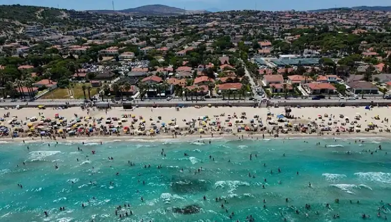 Çeşme'de Su Krizi Derinleşiyor: Kesintiler Uzadı, Halk Tepkili!
