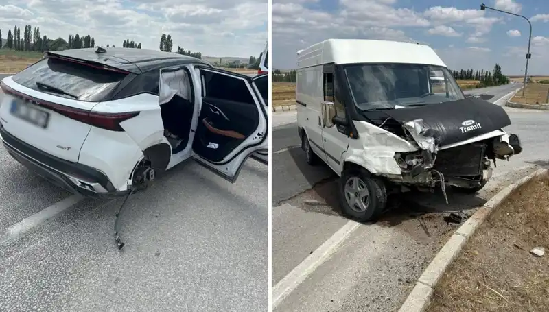 Çorum’da Kafa Kafaya Çarpışan Araçlar: Kazanın Ardındaki Gerçekler