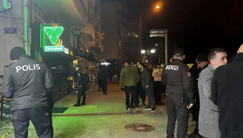 Eğlence Mekanında Silahlı Saldırı: Gözaltıları ve Güvenlik Kamerası Görüntüleri İnceleniyor