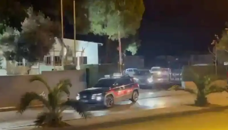 İzmir'de Gerçekleşen Dev Operasyonda 141 Hükümlü Ele Geçirildi