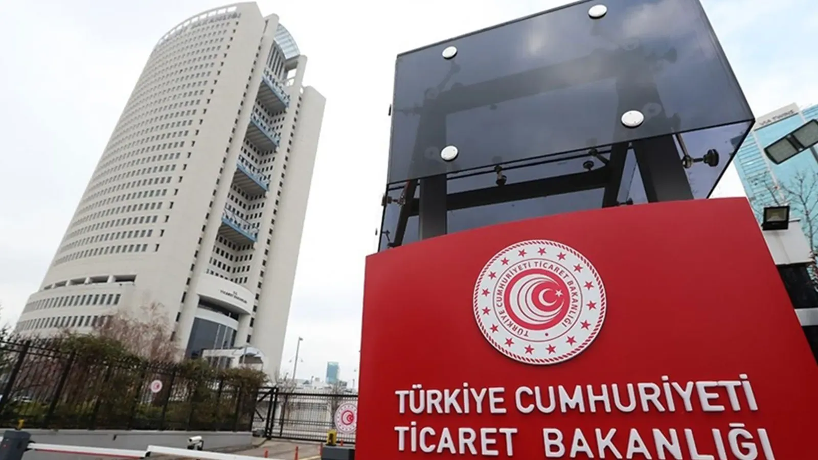 Emlak ve Taşıt İlanlarında Yeni Dönem: 1 Ocak 2025’te Yürürlüğe Giriyor