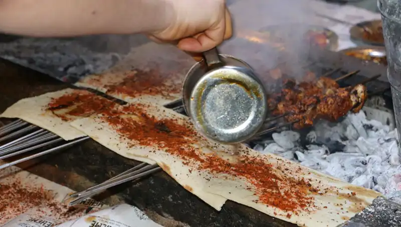 9 Günlük Bayram Tatilinde Tescilli Ciğer Kebabının 50 Tonu Tüketildi!
