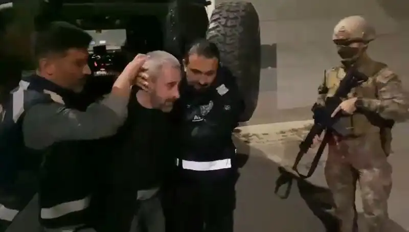 Kardeş Katili Yakalandı: 213 Saatlik Görüntü İncelemesi Sonucu Açığa Çıktı