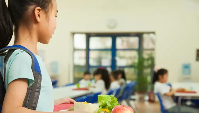 İspanya'da Obeziteyle Mücadele: Yağlı Yiyecekler Yasaklanıyor!
