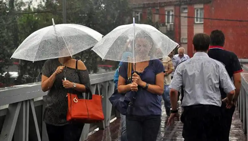 Sıcaklık ve Sağanak Yağış Uyarısı: Beklenen Hava Durumu Detayları