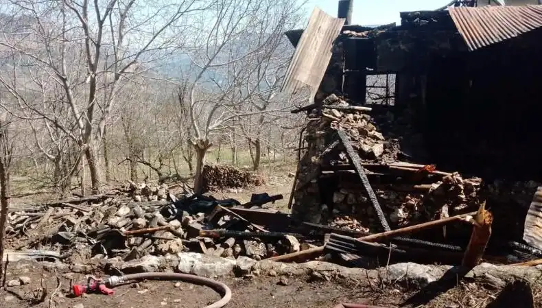 Karaman’da Müstakil Evde Çıkan Yangın: Facia ve Kaybedilen Hayat