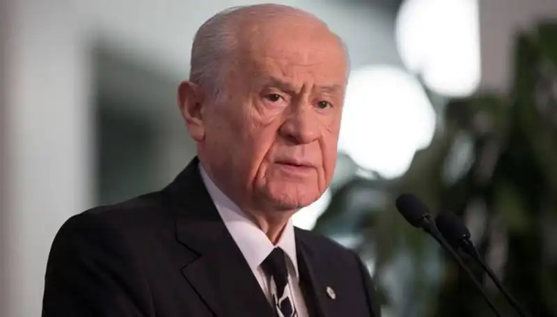 Devlet Bahçeli, Kurban Vekaletini Kızılay’a Vererek Destek Oldu