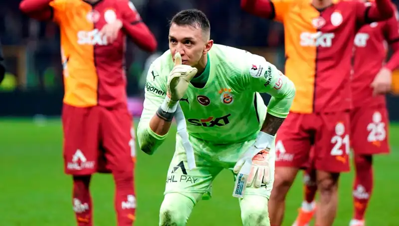 Muslera'nın Yerine Gelecek Yeni Kaleci Kim Olacak?
